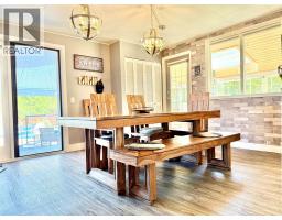 825 Central Avenue, Grand Forks, BC V0H1H0 Photo 16
