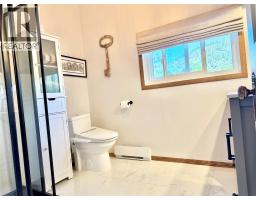825 Central Avenue, Grand Forks, BC V0H1H0 Photo 36