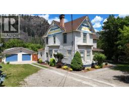 825 Central Avenue, Grand Forks, BC V0H1H0 Photo 64