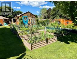 825 Central Avenue, Grand Forks, BC V0H1H0 Photo 51
