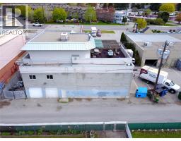 2595 Skaha Lake Road, Penticton, BC V2A6E8 Photo 6