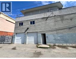 2595 Skaha Lake Road, Penticton, BC V2A6E8 Photo 11