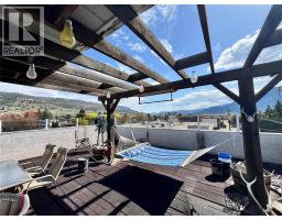 2595 Skaha Lake Road, Penticton, BC V2A6E8 Photo 17