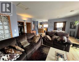 2595 Skaha Lake Road, Penticton, BC V2A6E8 Photo 13