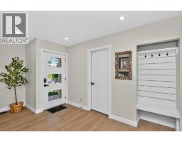 Dining room - 140 Fyffe Road Se, Calgary, AB T2H1C1 Photo 6