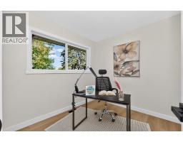Bedroom - 140 Fyffe Road Se, Calgary, AB T2H1C1 Photo 11