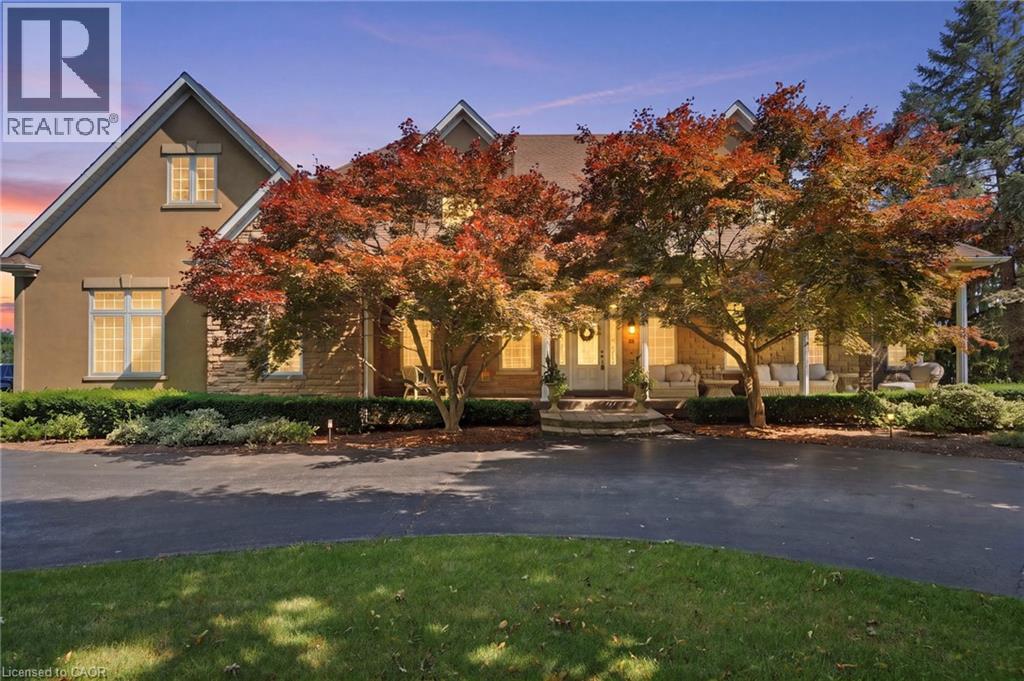 11 PALOMINO Drive, Carlisle