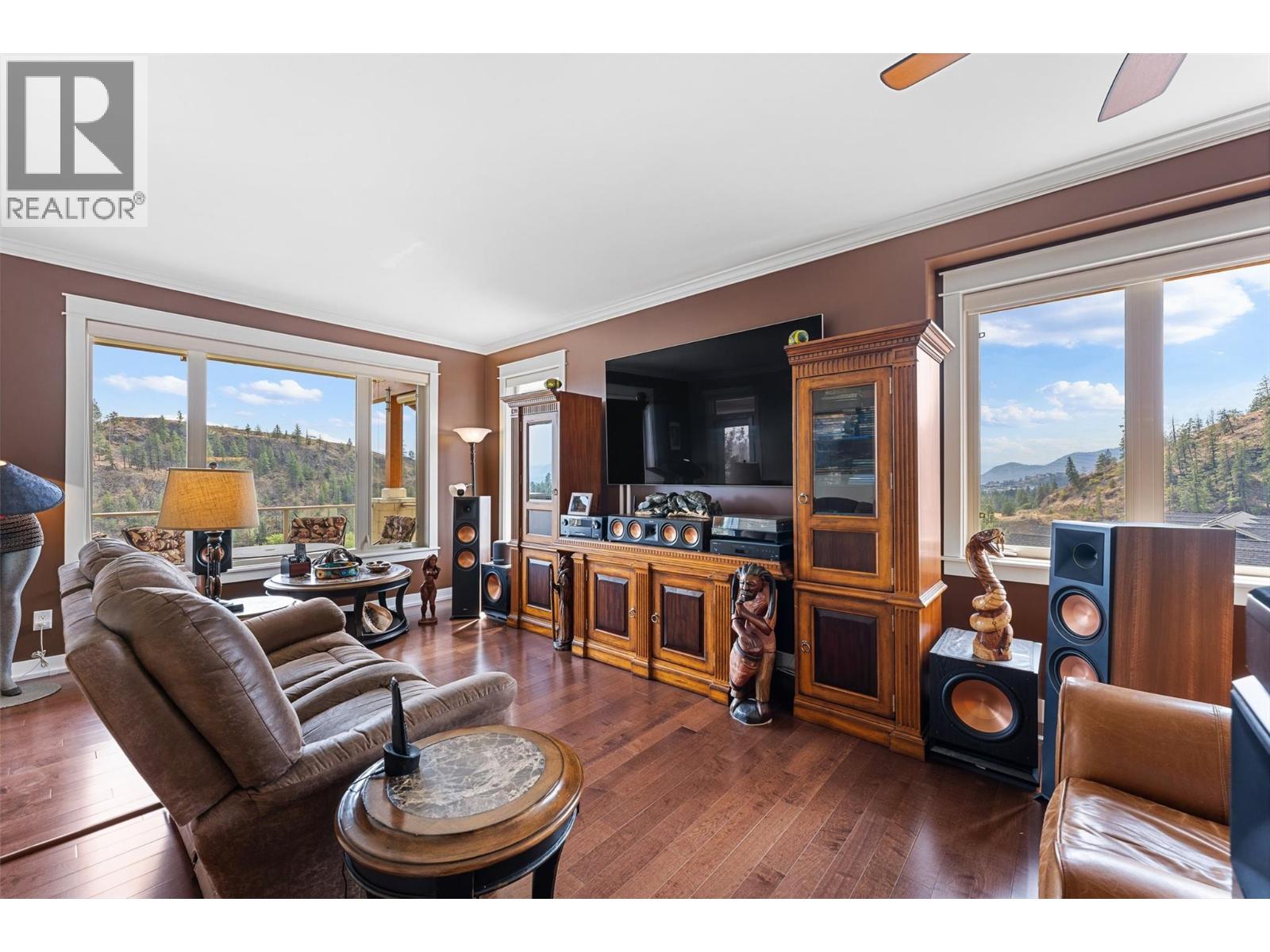 2470 Tuscany Drive Unit# 402, West Kelowna