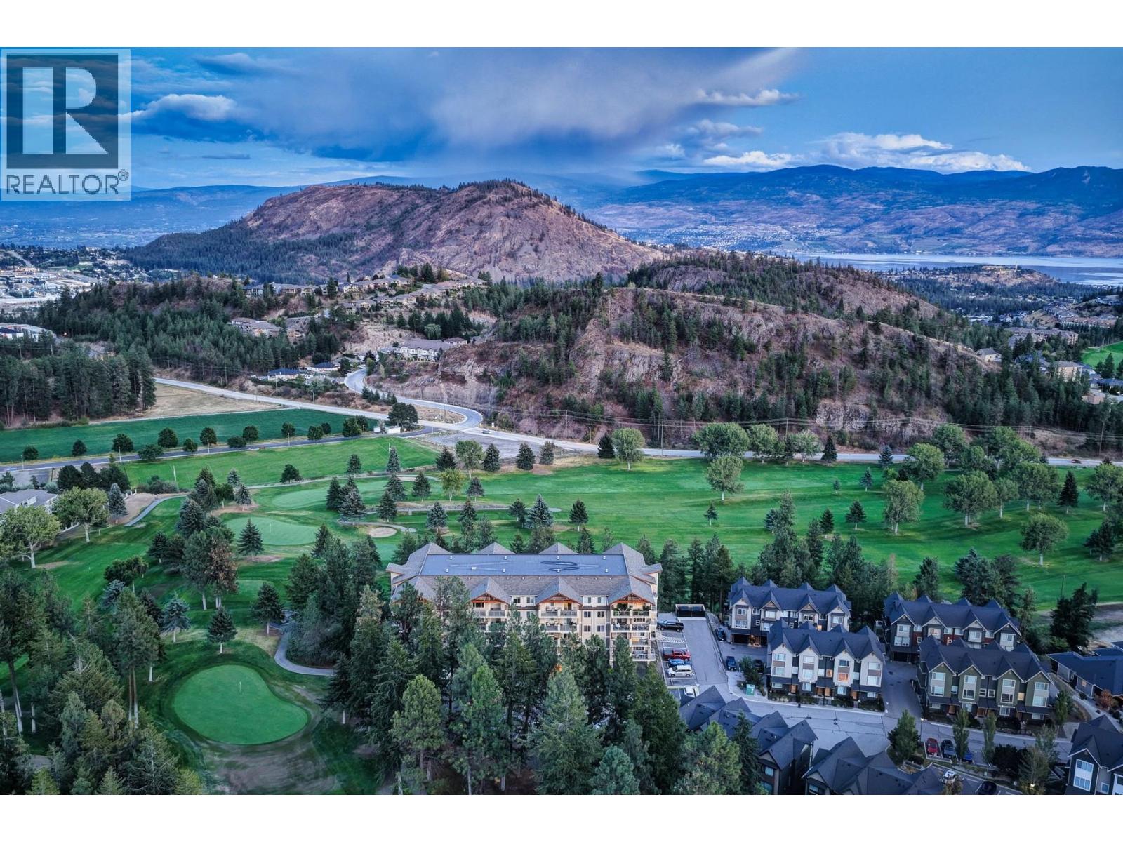 2470 Tuscany Drive Unit# 402, West Kelowna