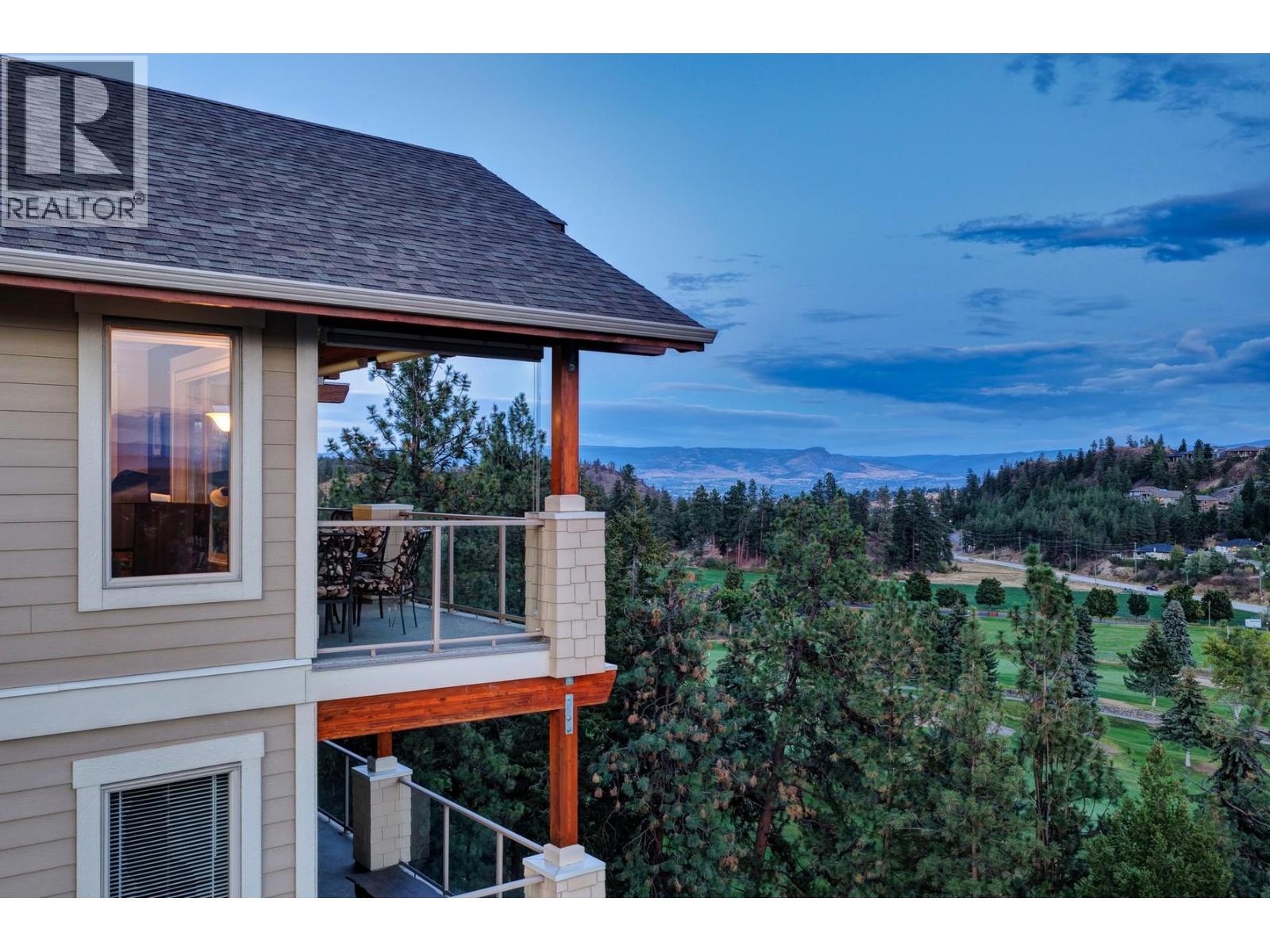 2470 Tuscany Drive Unit# 402, West Kelowna
