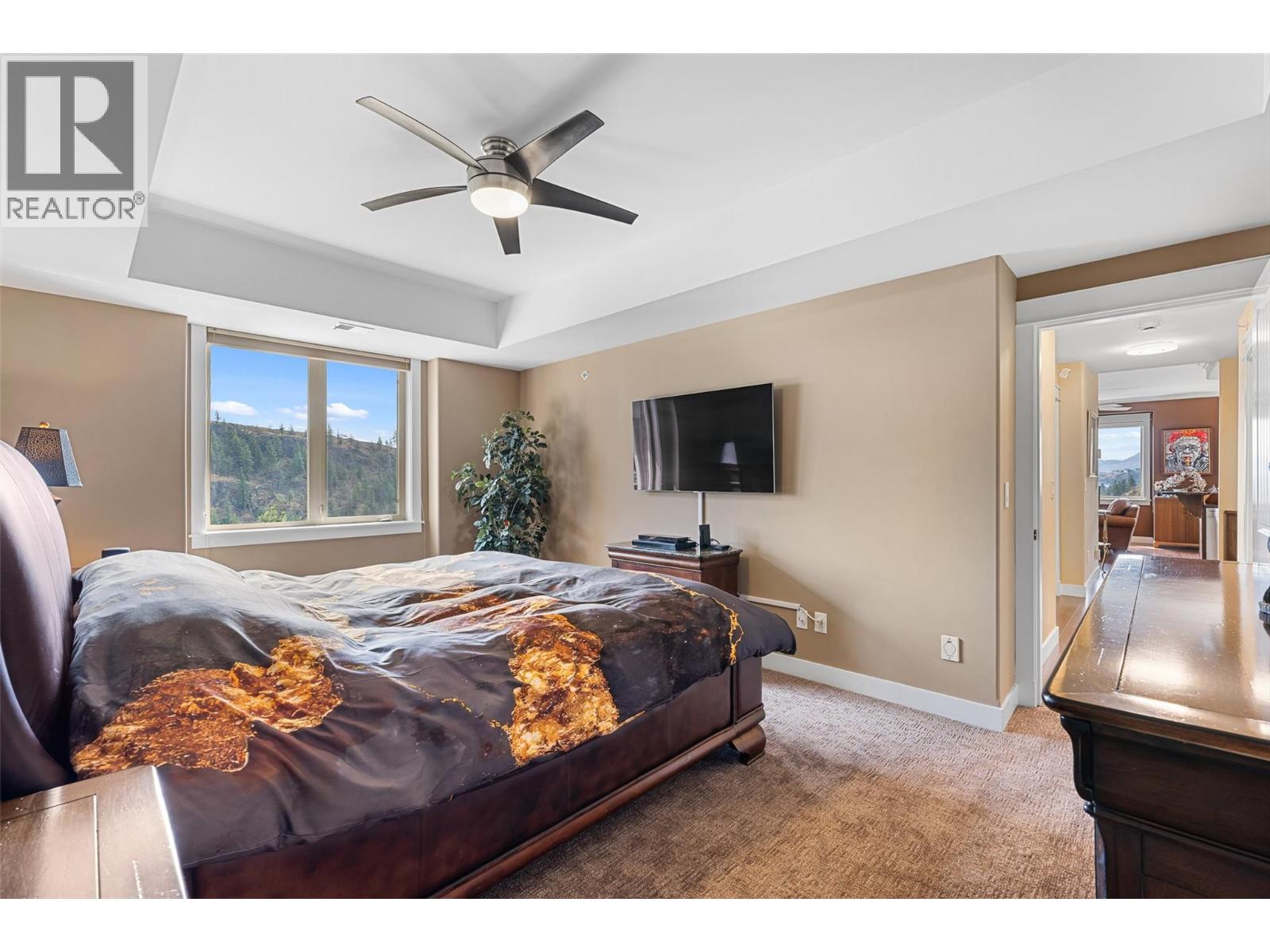 2470 Tuscany Drive Unit# 402, West Kelowna