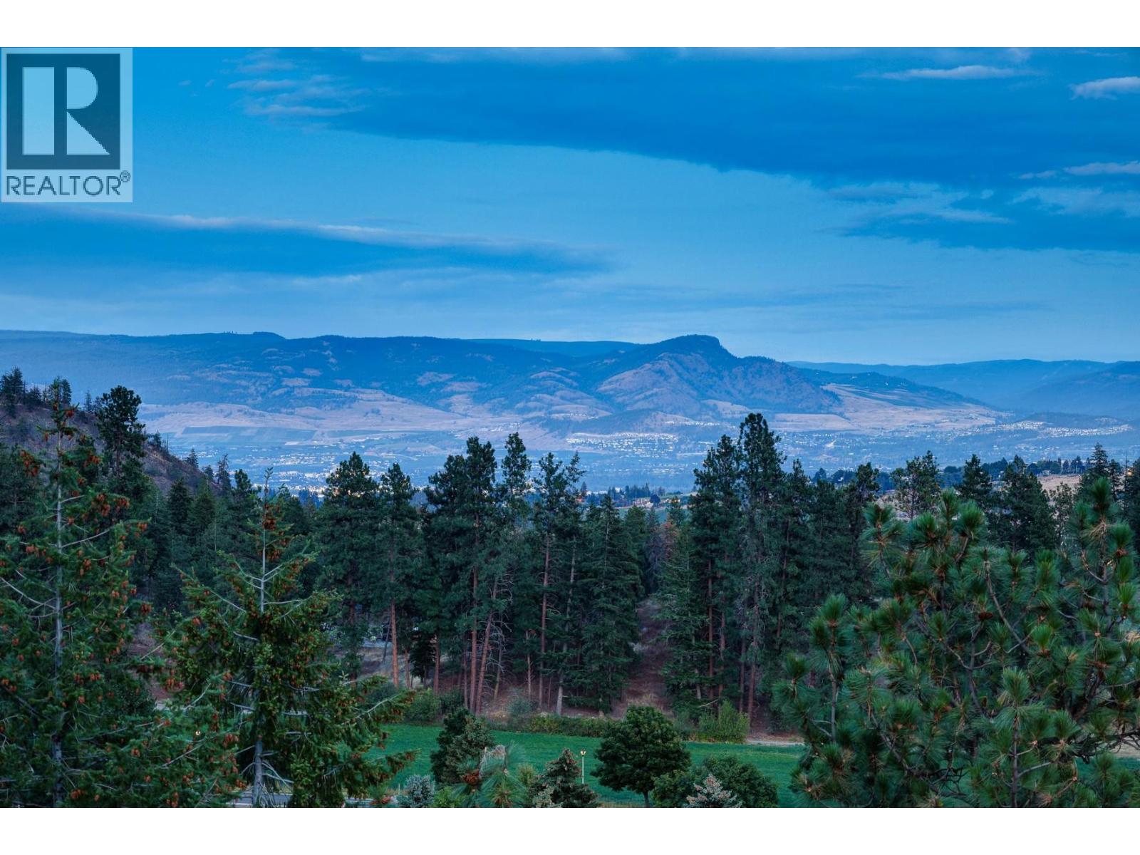 2470 Tuscany Drive Unit# 402, West Kelowna