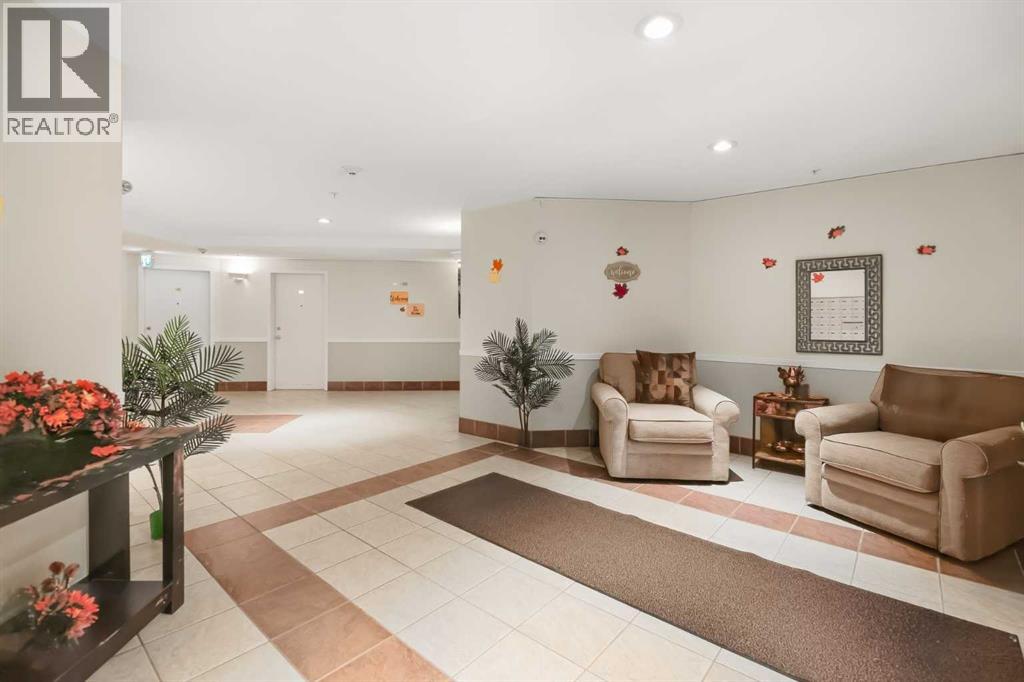 60 Lawford Avenue, Red Deer