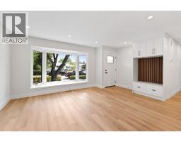 3pc Bathroom - 439 Arlington Drive Se, Calgary, AB T2H1S4 Photo 12