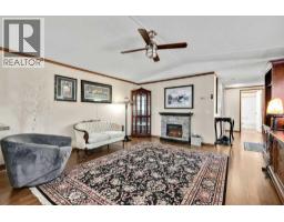 4pc Bathroom - 105, 6724 17 Avenue Se, Calgary, AB T2A0W5 Photo 10