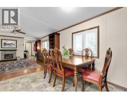 4pc Bathroom - 105, 6724 17 Avenue Se, Calgary, AB T2A0W5 Photo 9