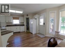 3pc Bathroom - 509 1 Street E, Barnwell, AB T0K0B0 Photo 8