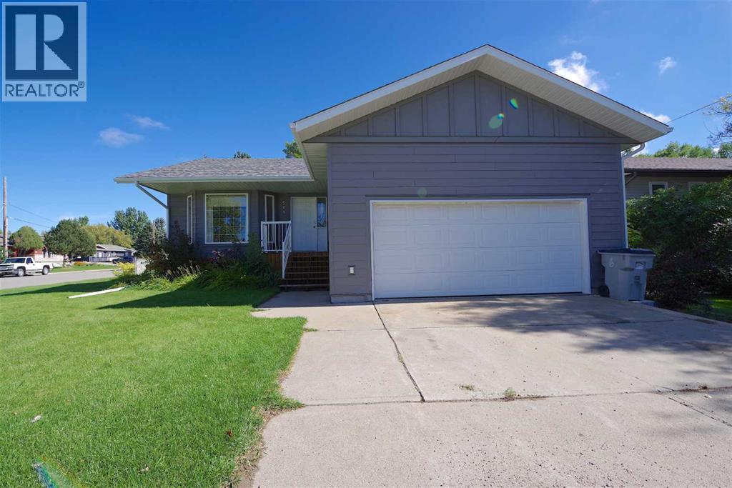 509 1 Street E - 1