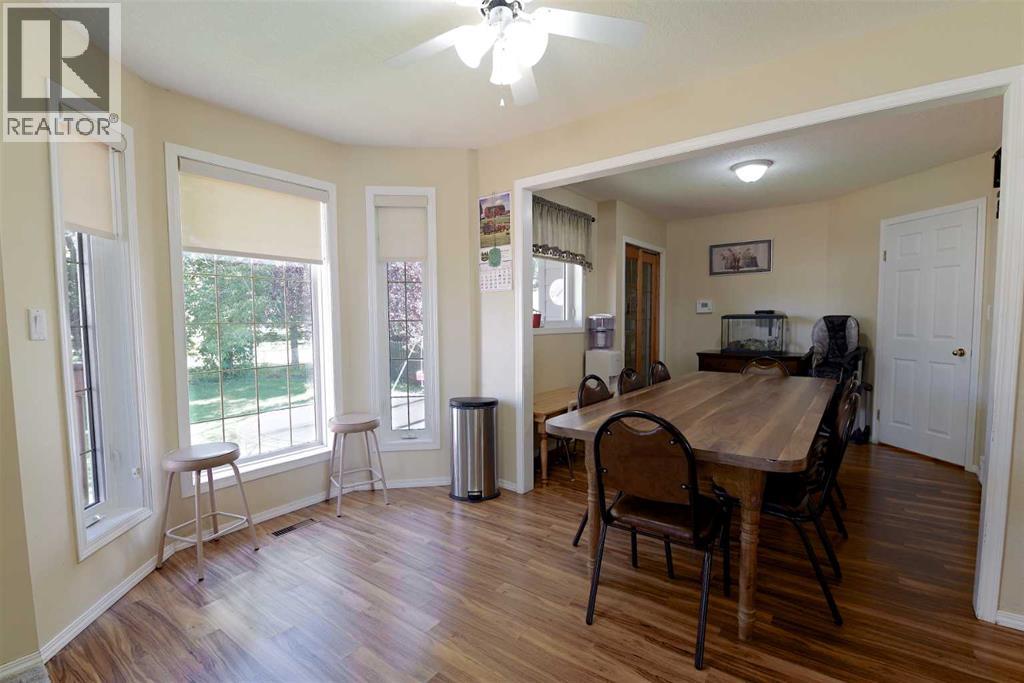 509 1 Street E - 11
