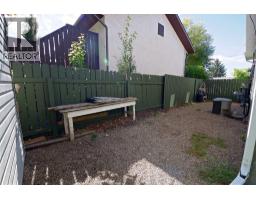 509 1 Street E, Barnwell, AB T0K0B0 Photo 33