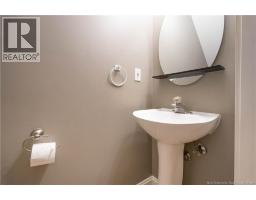 90 Queen Street, photo 9