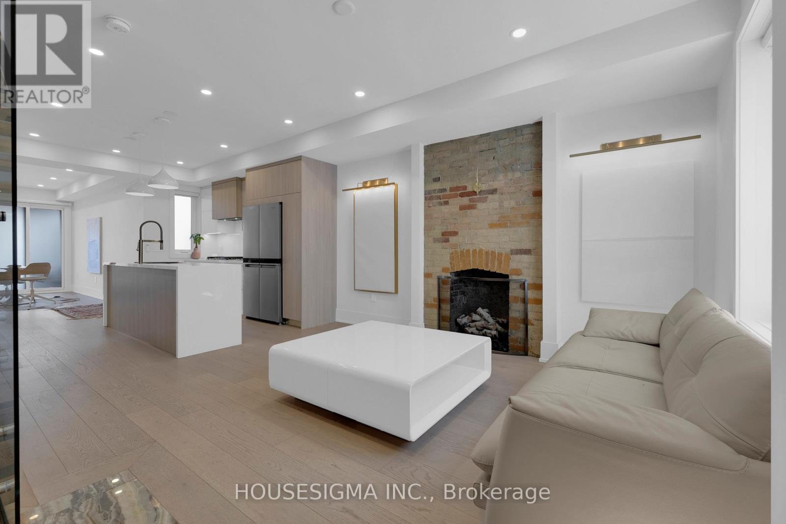 MAIN - 274 ROXTON ROAD, Toronto (Palmerston-Little Italy) — photo 4