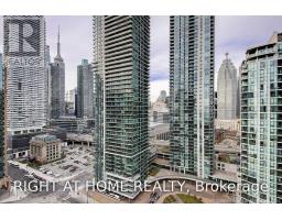 1712 - 10 Queens Quay W, Toronto, ON M5J2R9 Photo 15