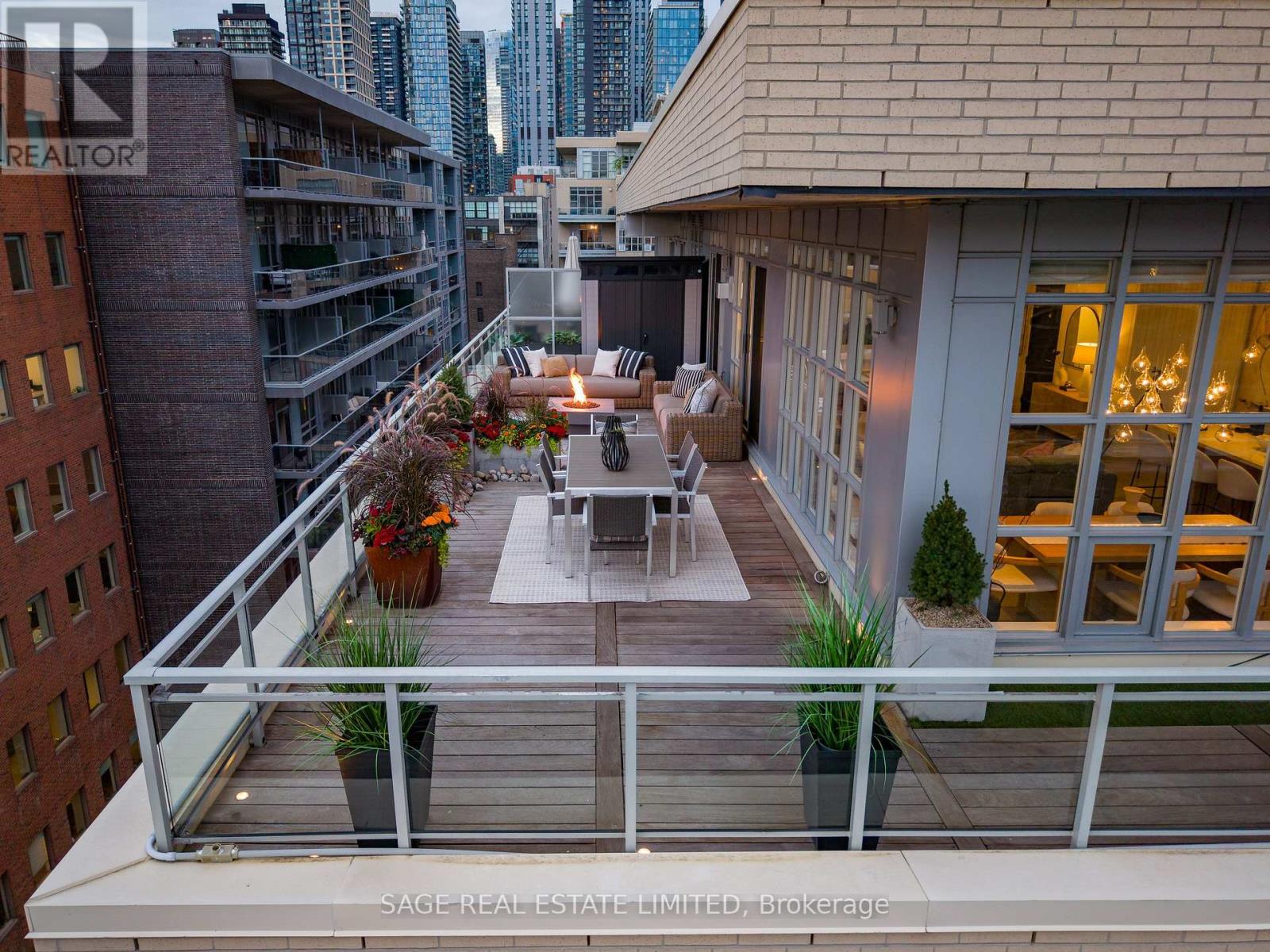 #903 19 BRANT STREET - Image 26