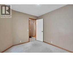Bedroom - 332 Harvest Hills Drive Ne, Calgary, AB T3K4H7 Photo 12