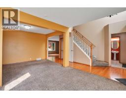 Living room - 332 Harvest Hills Drive Ne, Calgary, AB T3K4H7 Photo 6