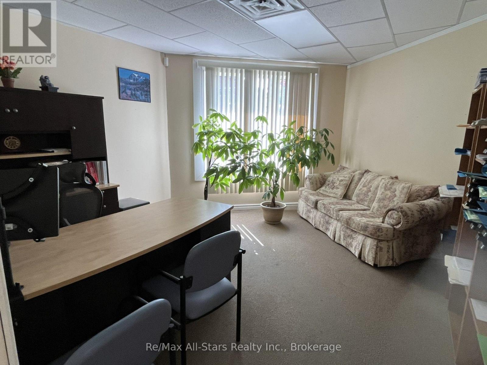 82 KING STREET, Kawartha Lakes (Woodville) — photo 11