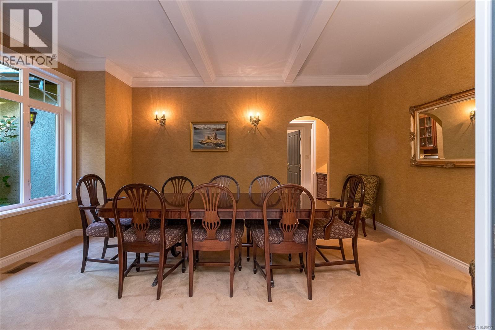 671 Dalkeith Ave - 8
