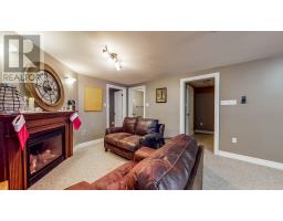 103 Red Cliff Road thumbnail 36