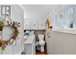 93 Coleys Point South Road thumbnail 15