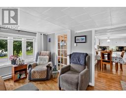 93 Coleys Point South Road thumbnail 18