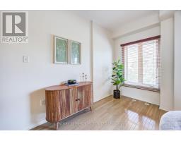 1532 Hummingbird Court, Pickering, ON L1V7H9 Photo 9