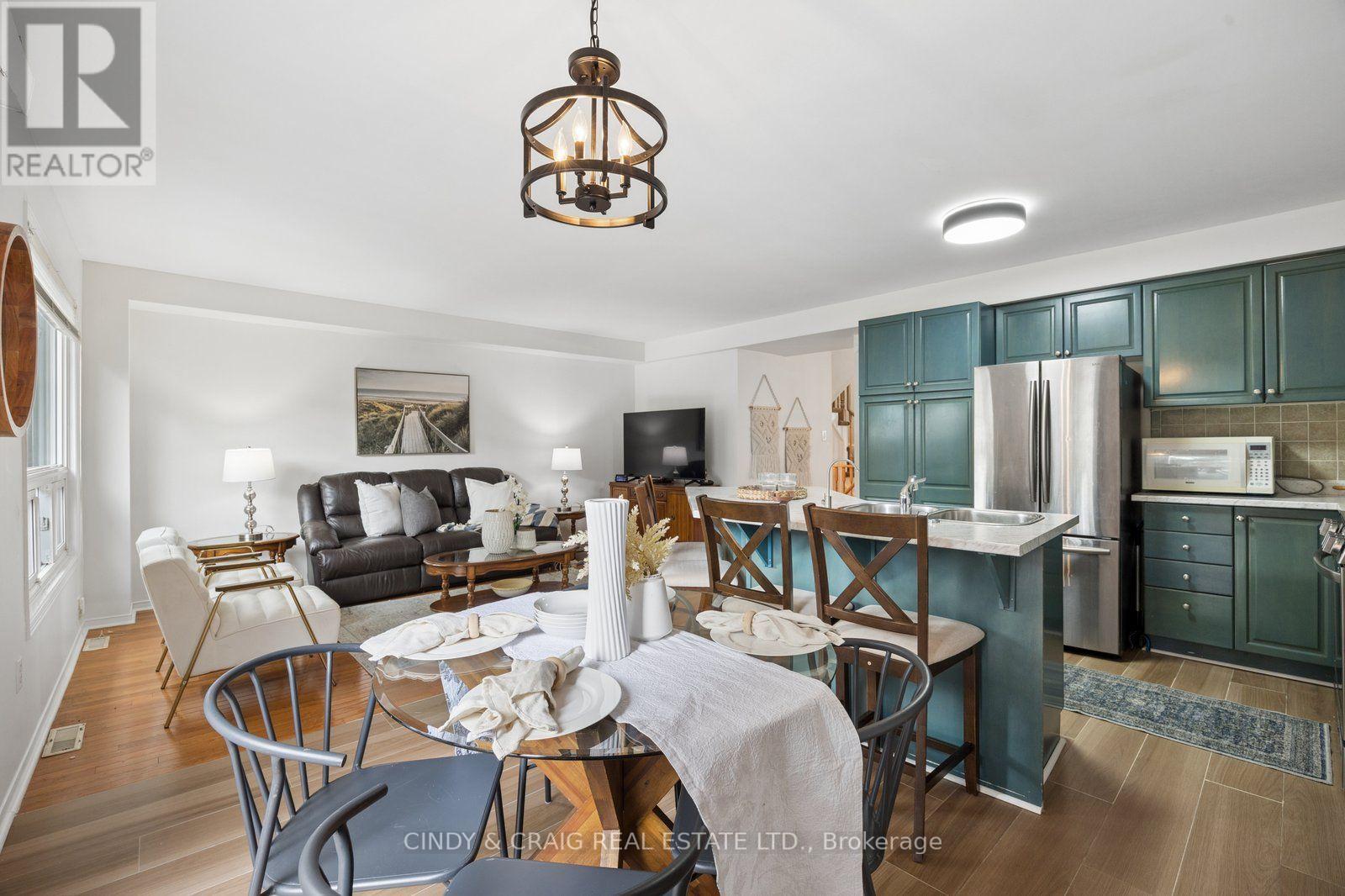 25 MALLORY STREET - 8