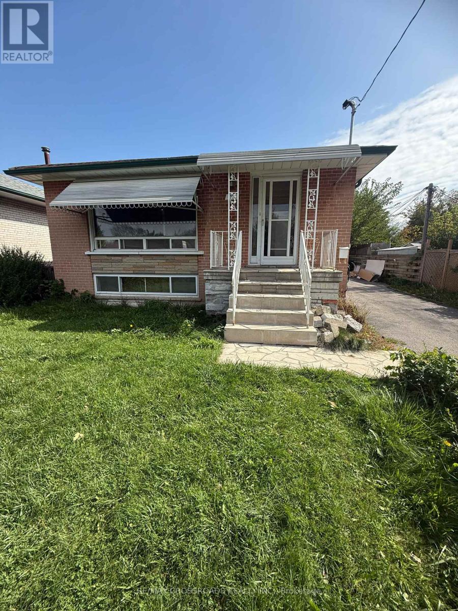 3 BAYBROOK CRESCENT, Toronto (Woburn) — photo 3