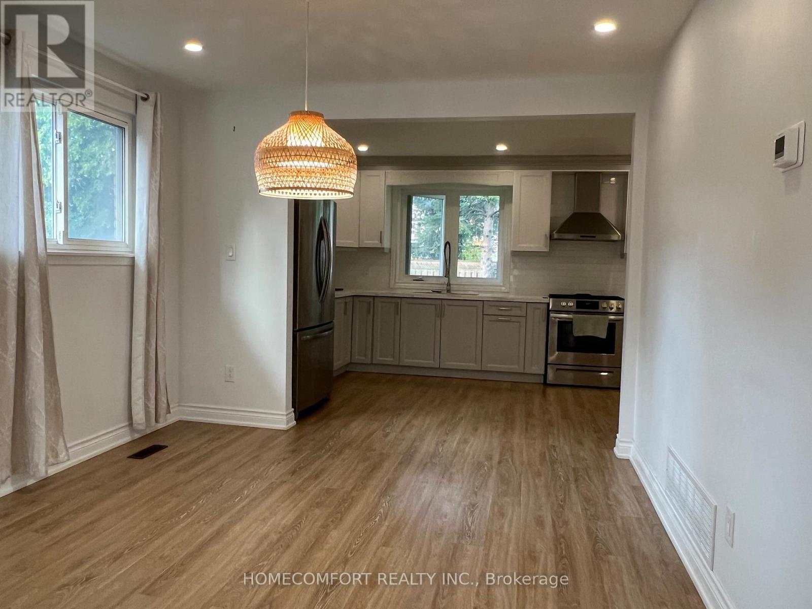 32 EAGLEWING (MAIN ) COURT, Toronto (Morningside) — photo 4