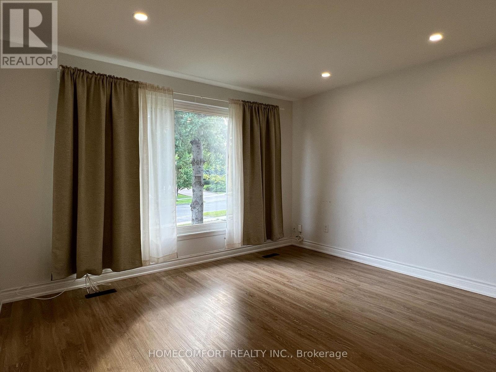 32 EAGLEWING (MAIN ) COURT, Toronto (Morningside) — photo 5