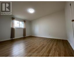 32 Eaglewing (main ) Court, Toronto, ON M1E4M1 Photo 8