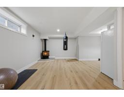 3830 22 St Nw, Edmonton, AB T6T1K8 Photo 23