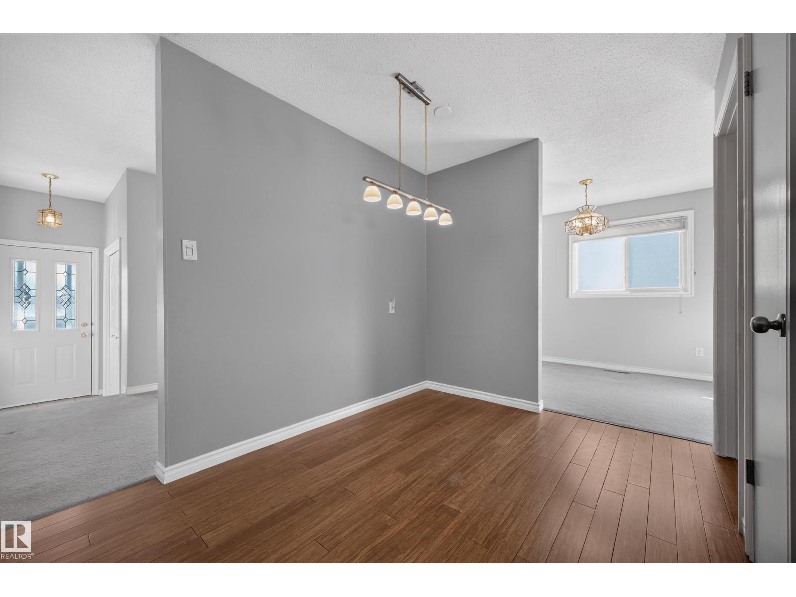 5244 52 ST - Image 20
