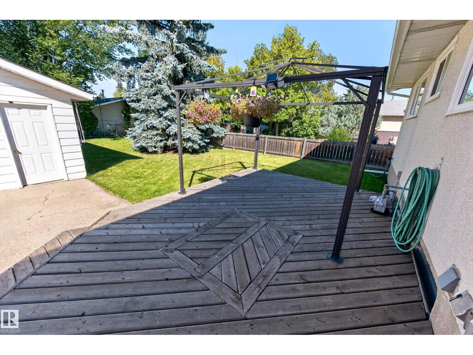 5244 52 ST - Image 50