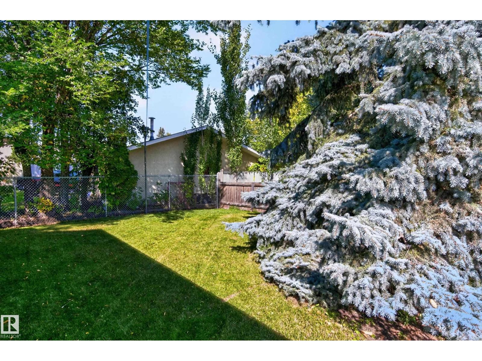 5244 52 ST - 53