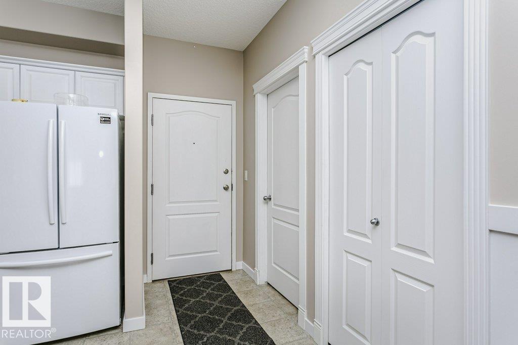 #323 16807 100 AV NW - 4