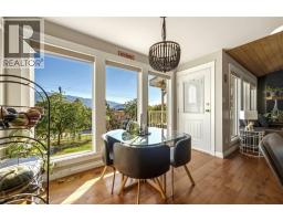 Bedroom - 300 Scenic Drive, Coldstream, BC V1B2X3 Photo 13
