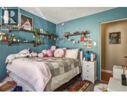 300 Scenic Drive, Coldstream, BC V1B2X3 Photo 21