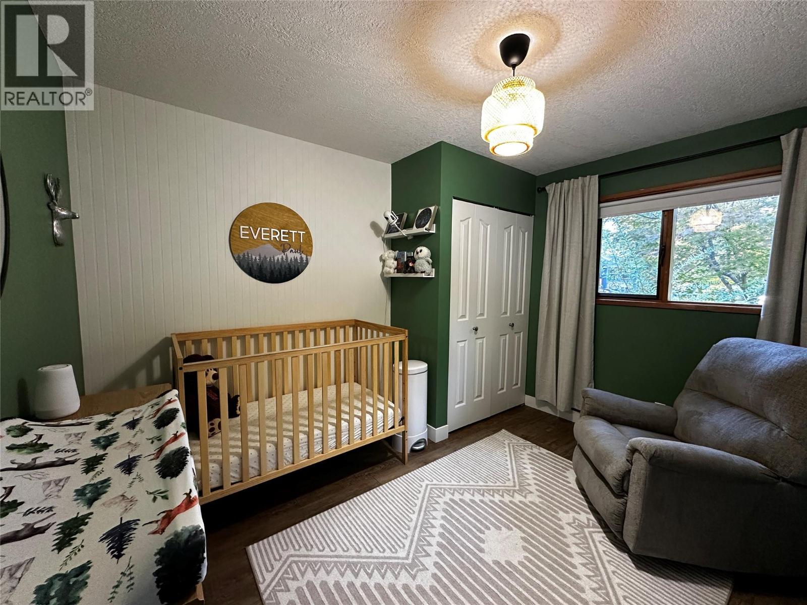 1301 GROSVENOR Place - 16