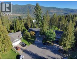 1301 Grosvenor Place, Castlegar, BC V1N3X8 Photo 28